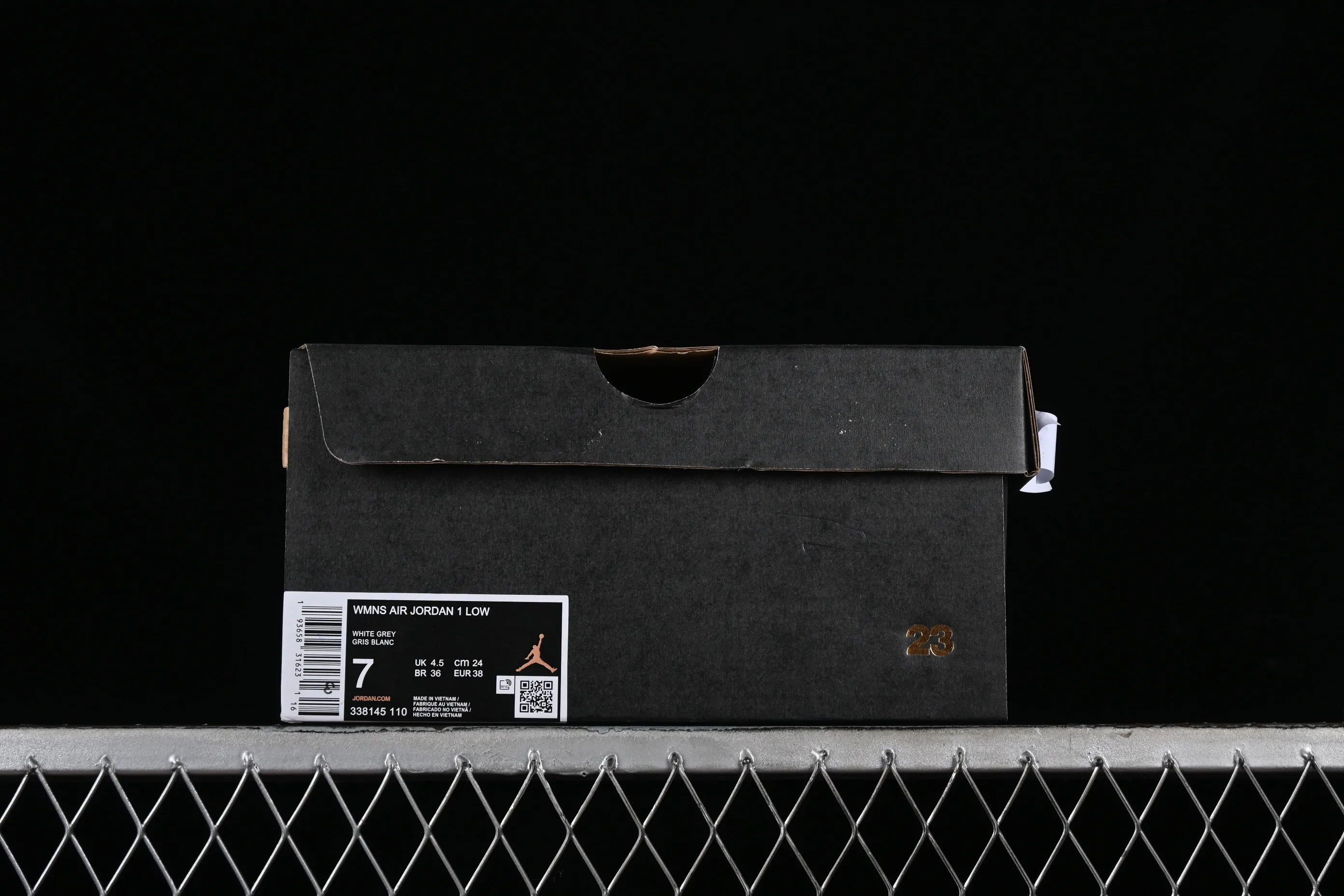 All categories Air Jordan Jordan series basketball shoes Air Jordan 1 Low Air Jordan 1 Low AJ1 Joe 1 mesh white low-top retro basketball shoes 338145-110